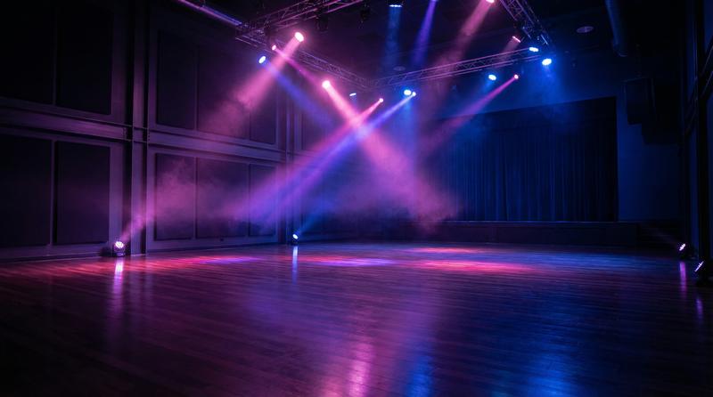 国产传媒演示-舞台灯光设计与拍摄